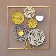 DECORATIVE METAL ART