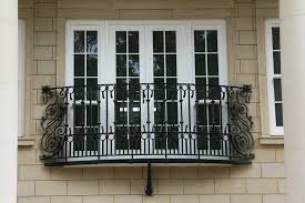 DECORATIVE BALCONY BALUSTRADE